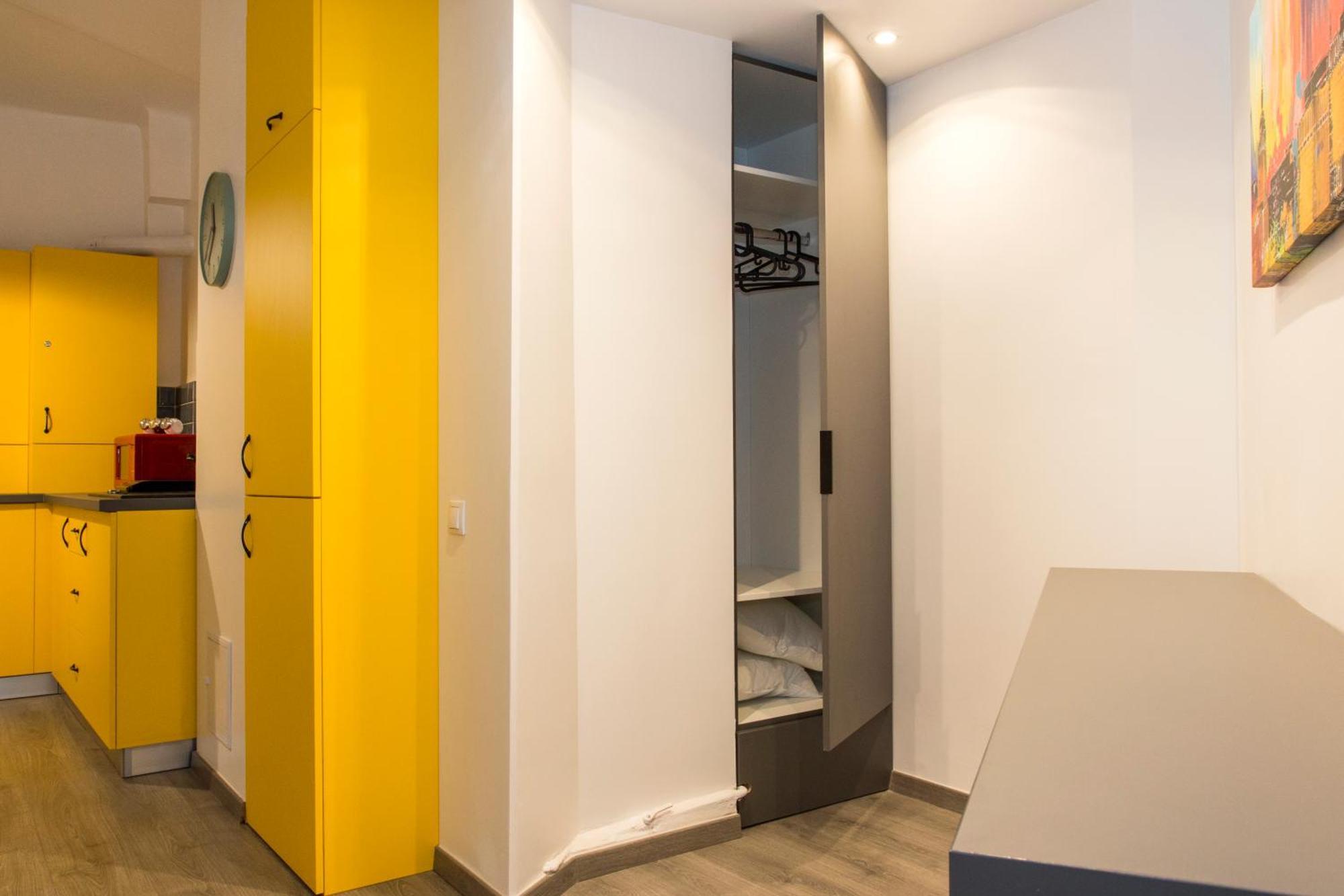 Old Town Premium Apartment By Mrg Bukarest Kültér fotó