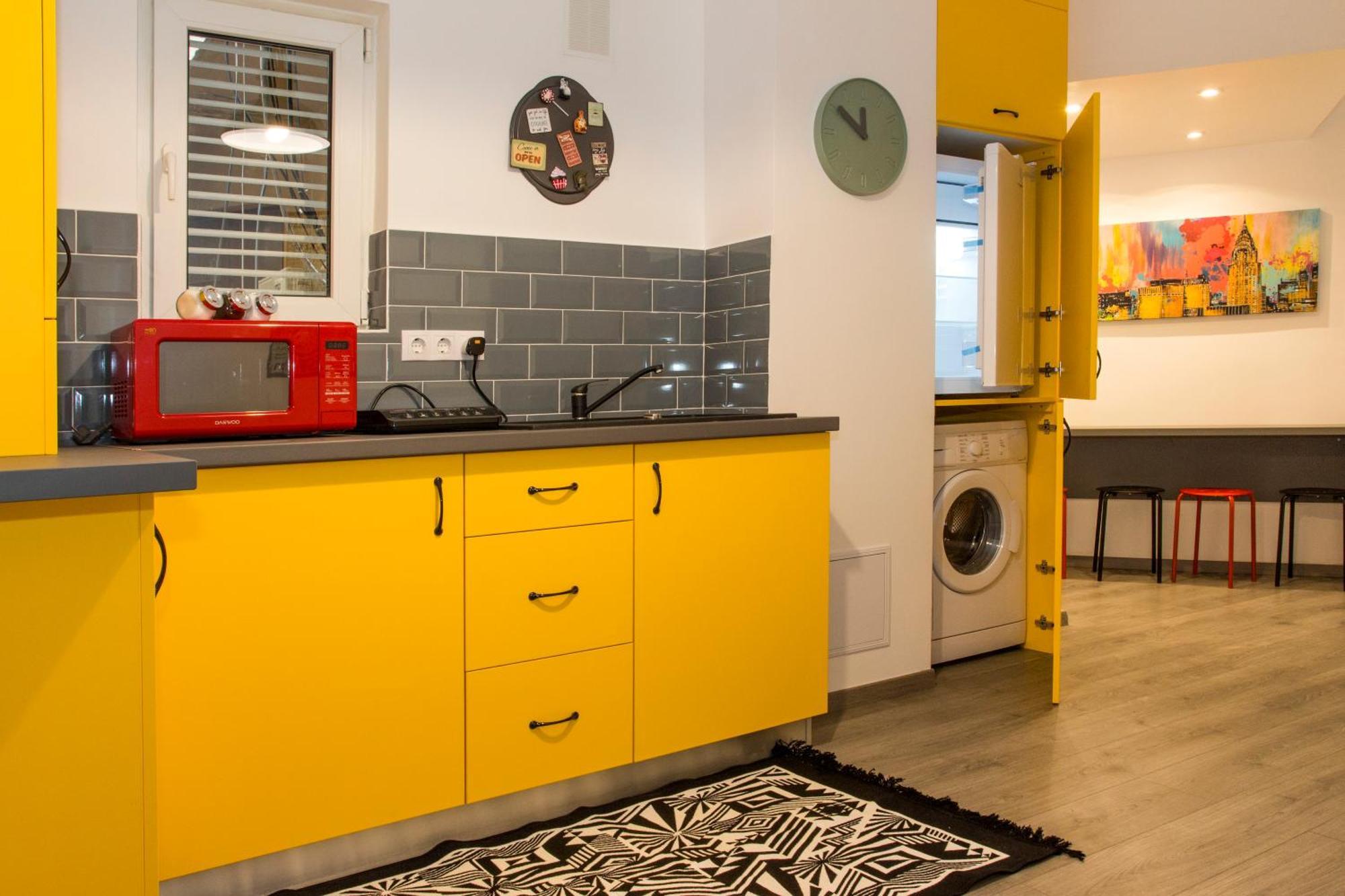 Old Town Premium Apartment By Mrg Bukarest Kültér fotó