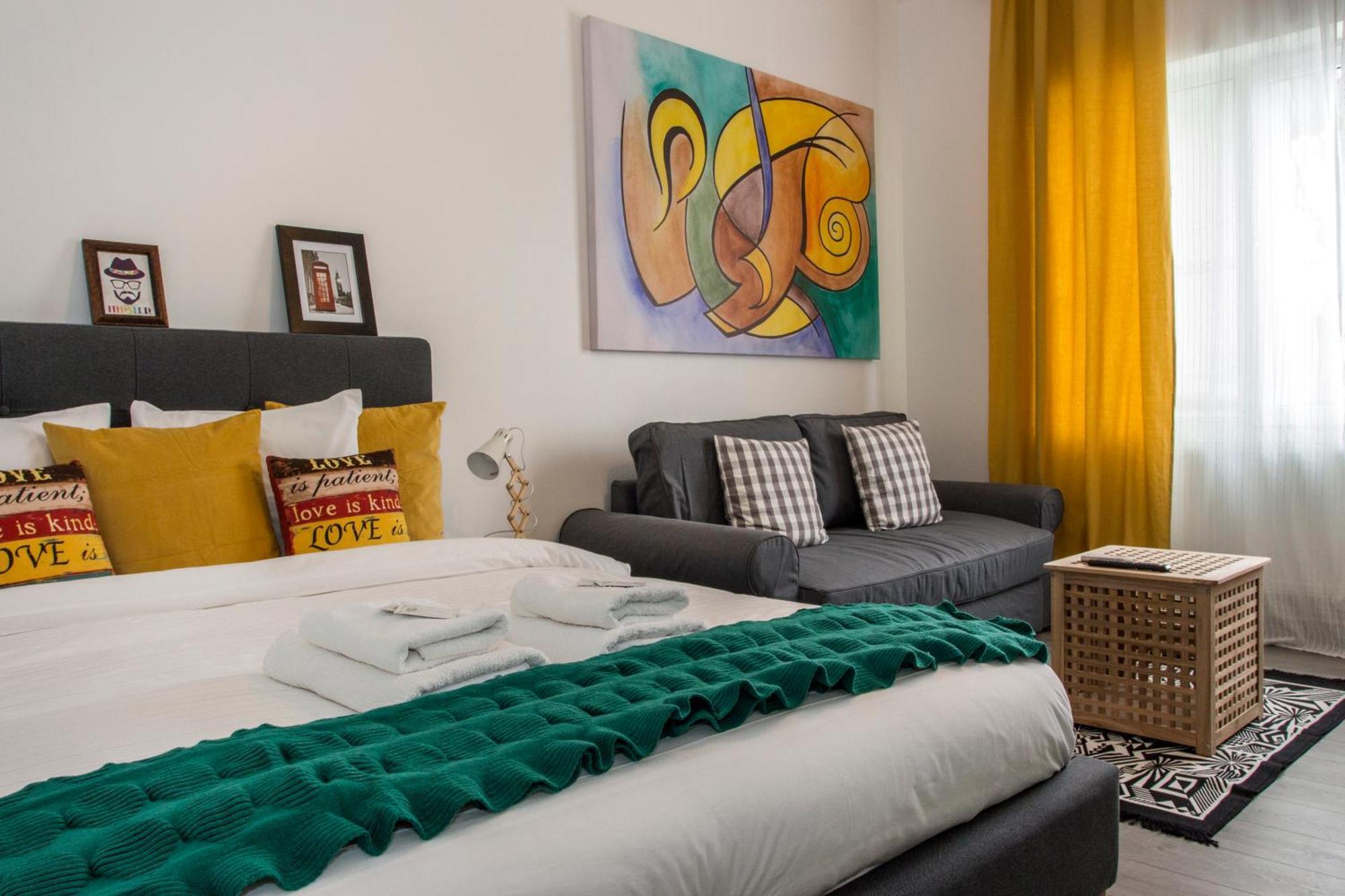 Old Town Premium Apartment By Mrg Bukarest Kültér fotó